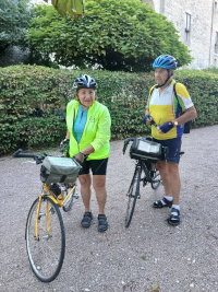 Pesmes Simone et René 200x267.JPG